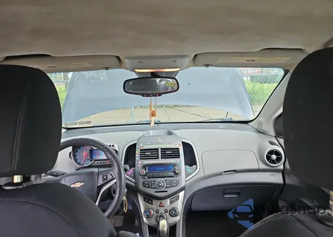 2012 Chevrolet Sonic Lt z USA, uszkodzony, nr VIN 1G1JC5SHXC4182355